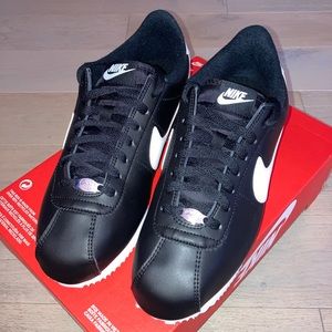 Nike Cortez Basic Leather Shoes